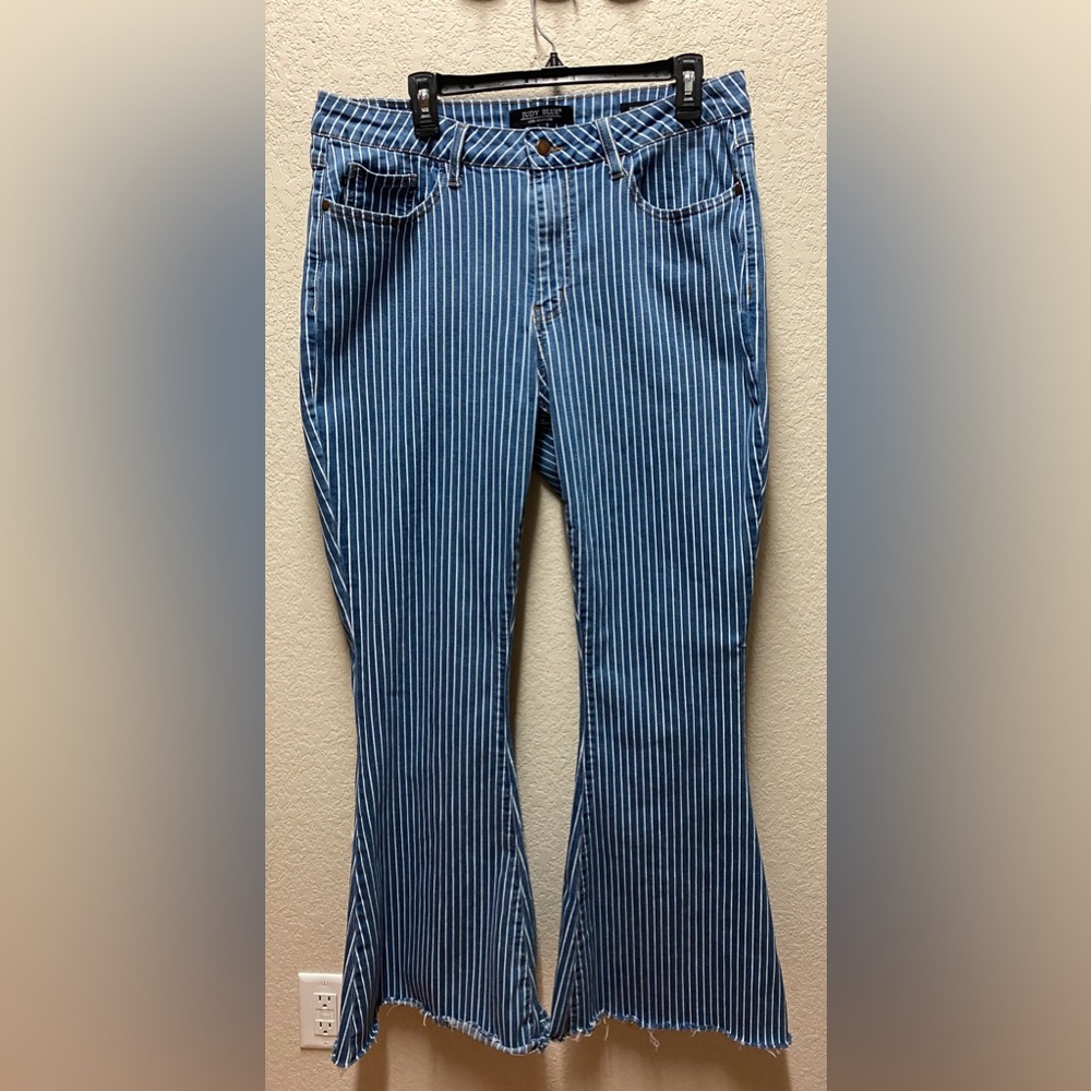 Judy Blue Striped Super Flare Jeans Sz 18W